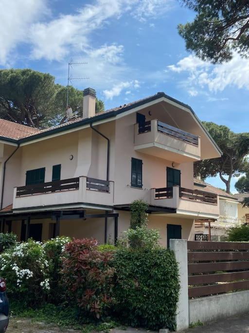 Residenza Verdi Milano Marittima Buitenkant foto
